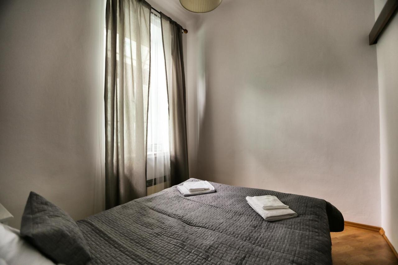 Next To The Main Square Apartment Krakow Exterior photo