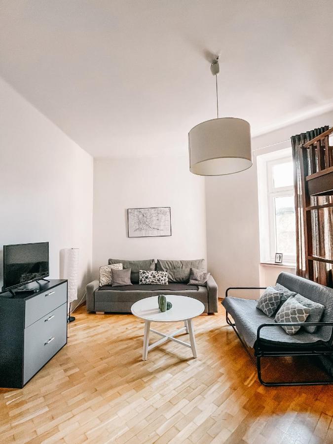 Next To The Main Square Apartment Krakow Exterior photo